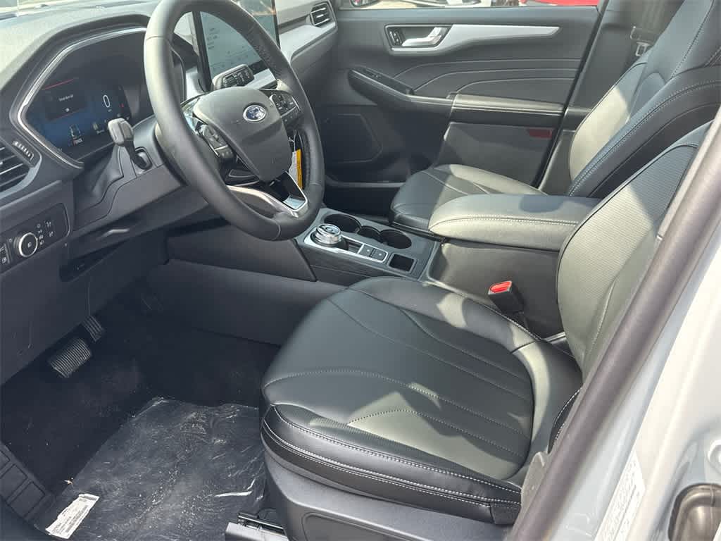 Thumbnail: 2025 Ford Escape - 10