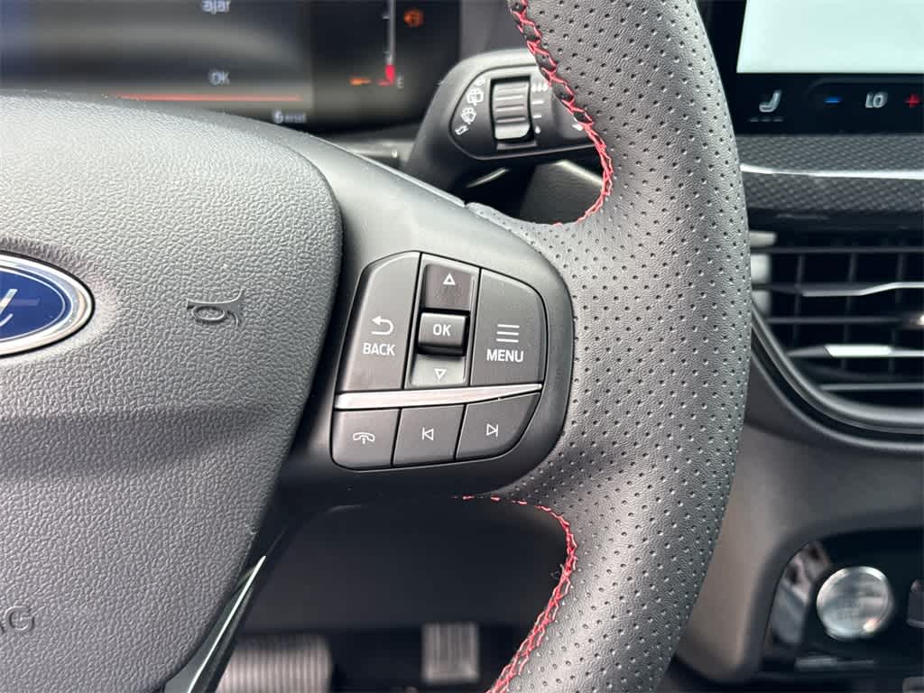 Thumbnail: 2025 Ford Escape - 23