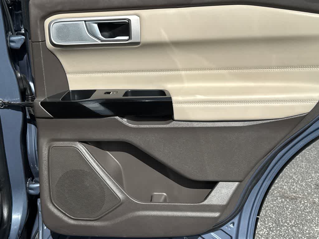 Thumbnail: 2021 Ford Explorer - 15