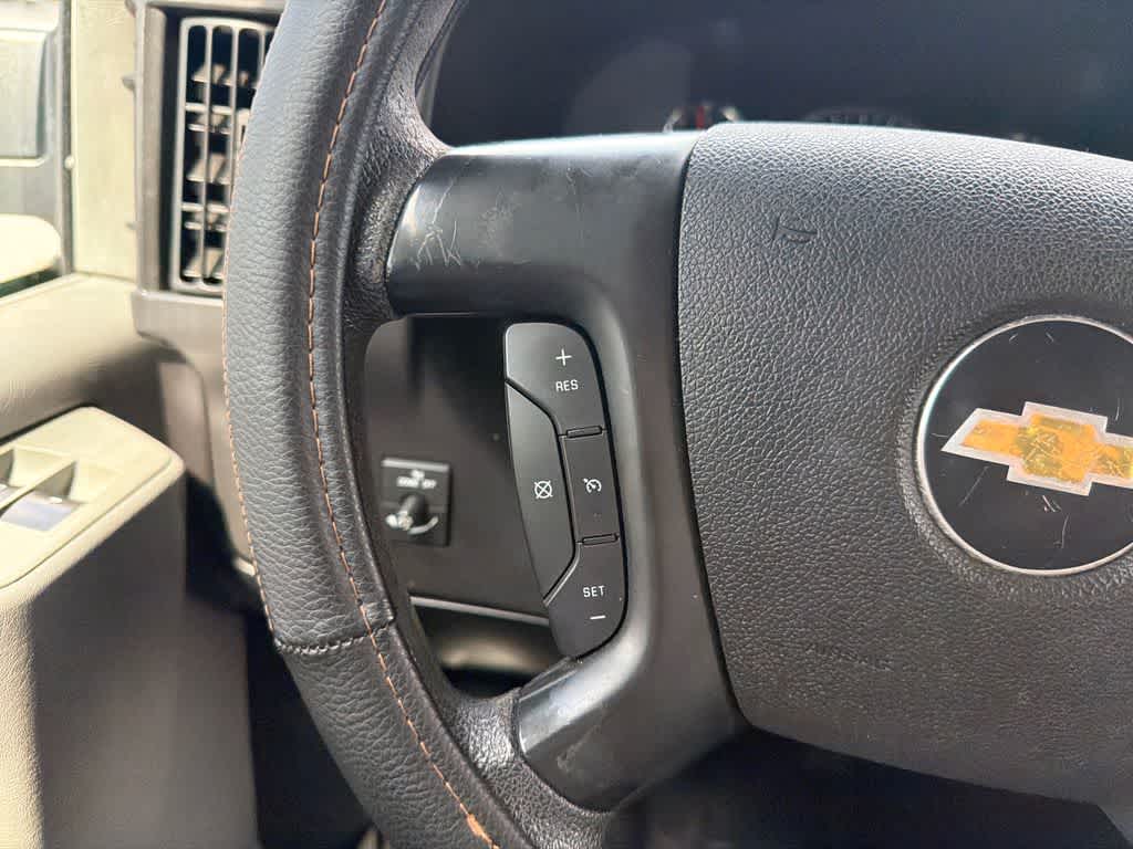 Thumbnail: 2013 Chevrolet Express - 21