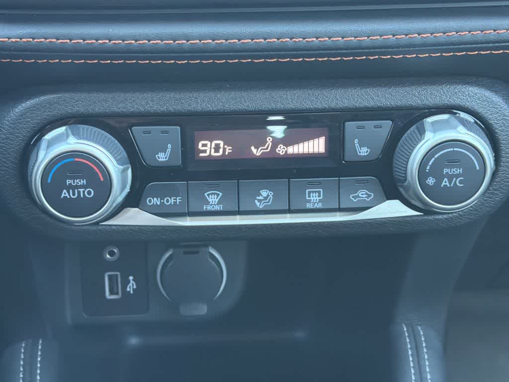 Thumbnail: 2019 Nissan Kicks - 28