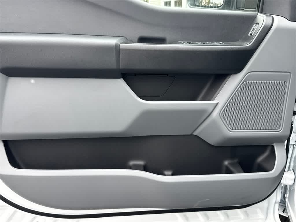 Thumbnail: 2025 Ford F-250 - 11