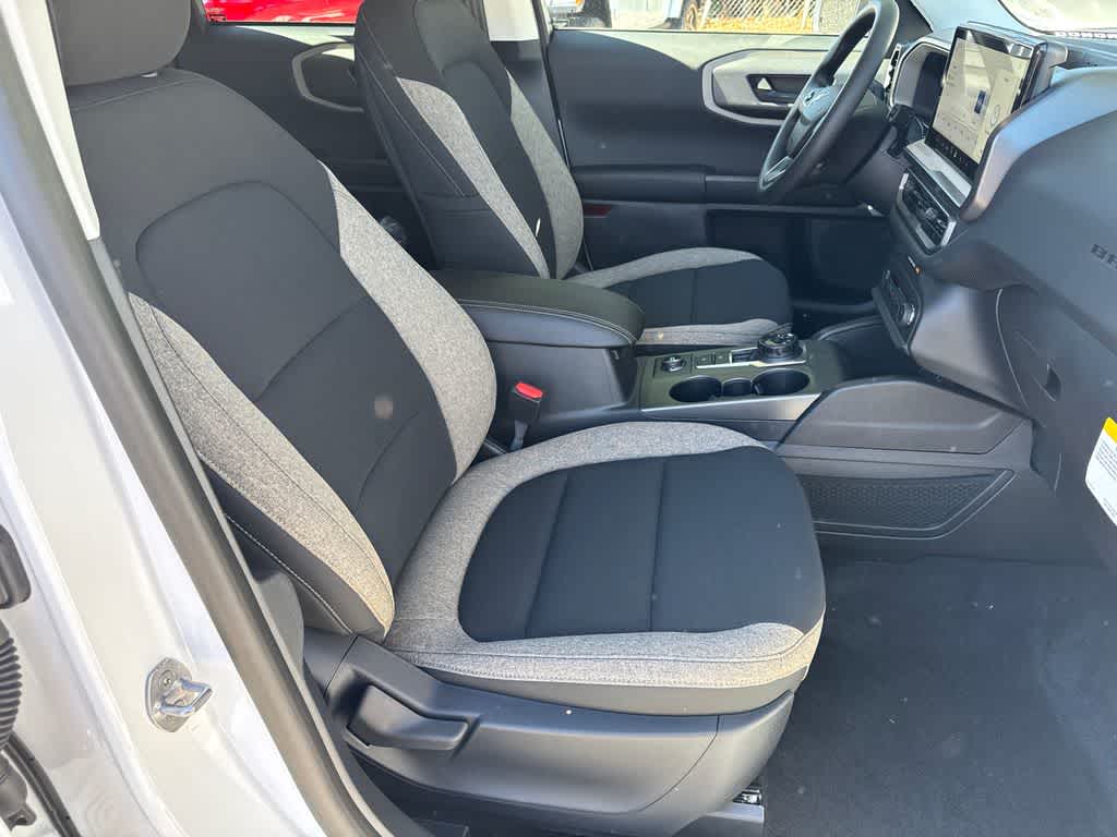 Thumbnail: 2025 Ford Bronco Sport - 12