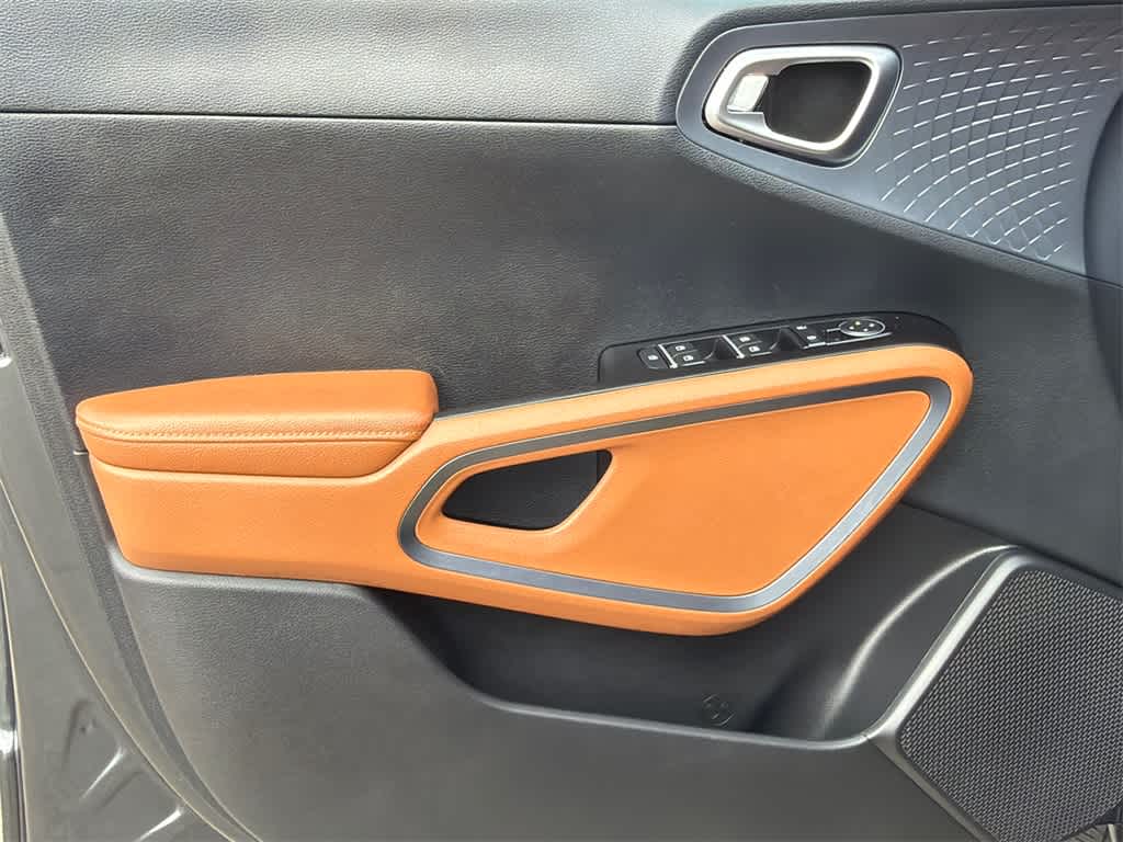 Thumbnail: 2024 Kia Soul - 11