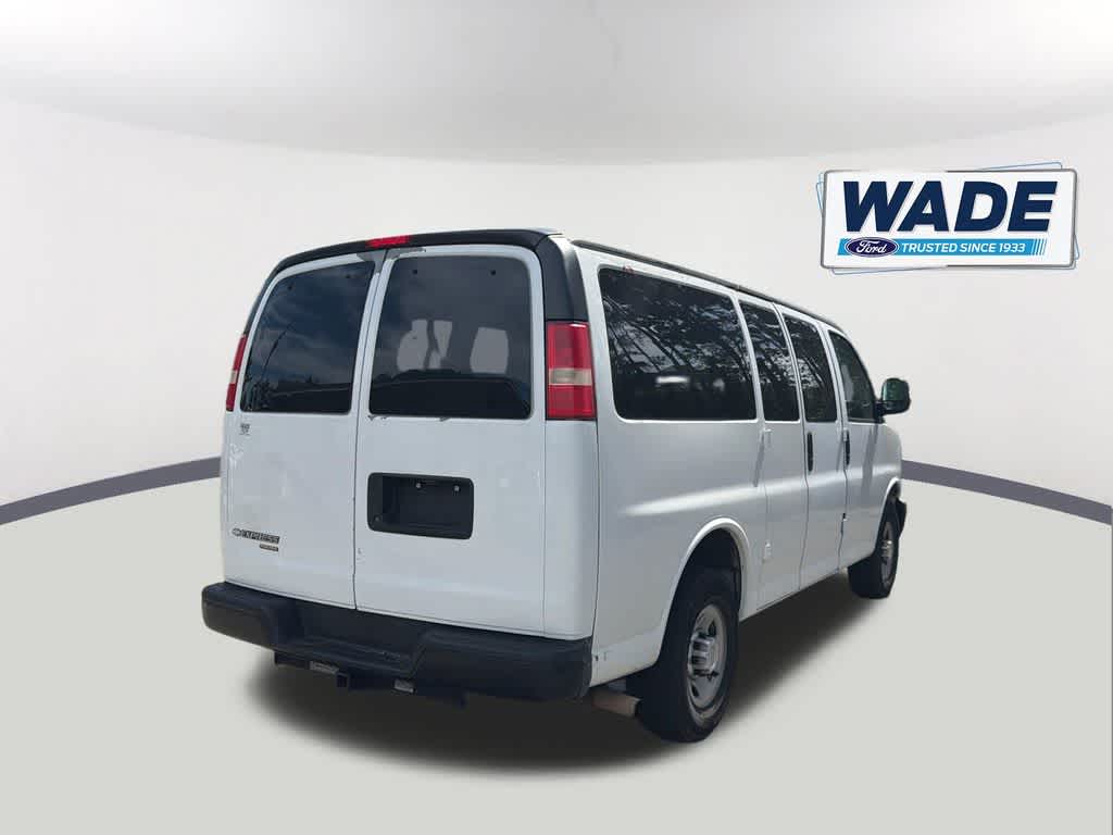 Thumbnail: 2013 Chevrolet Express - 5