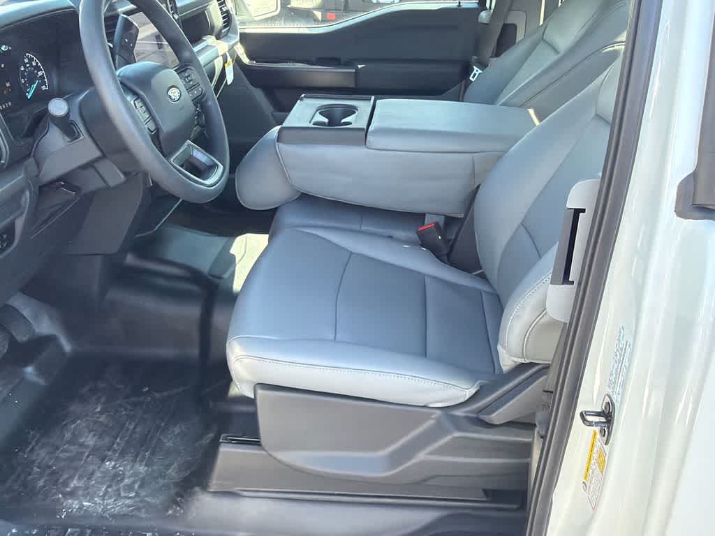 Thumbnail: 2026 Ford F-150 - 10