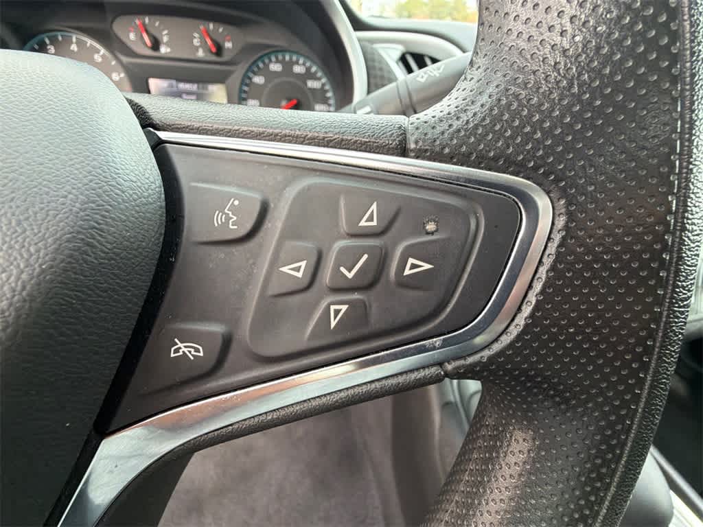 Thumbnail: 2023 Chevrolet Malibu - 23