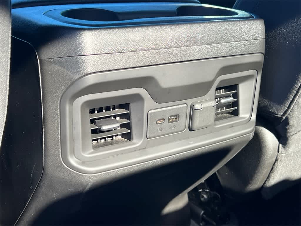 Thumbnail: 2021 Chevrolet Silverado 1500 - 19