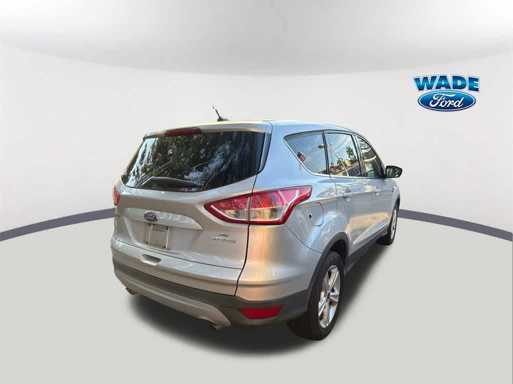 Thumbnail: 2015 Ford Escape - 5