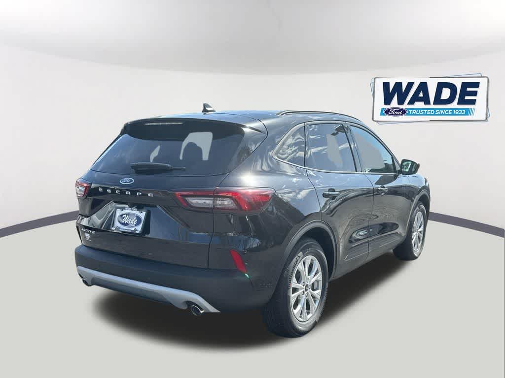 Thumbnail: 2025 Ford Escape - 5
