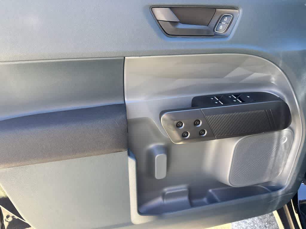 Thumbnail: 2025 Ford Maverick - 11