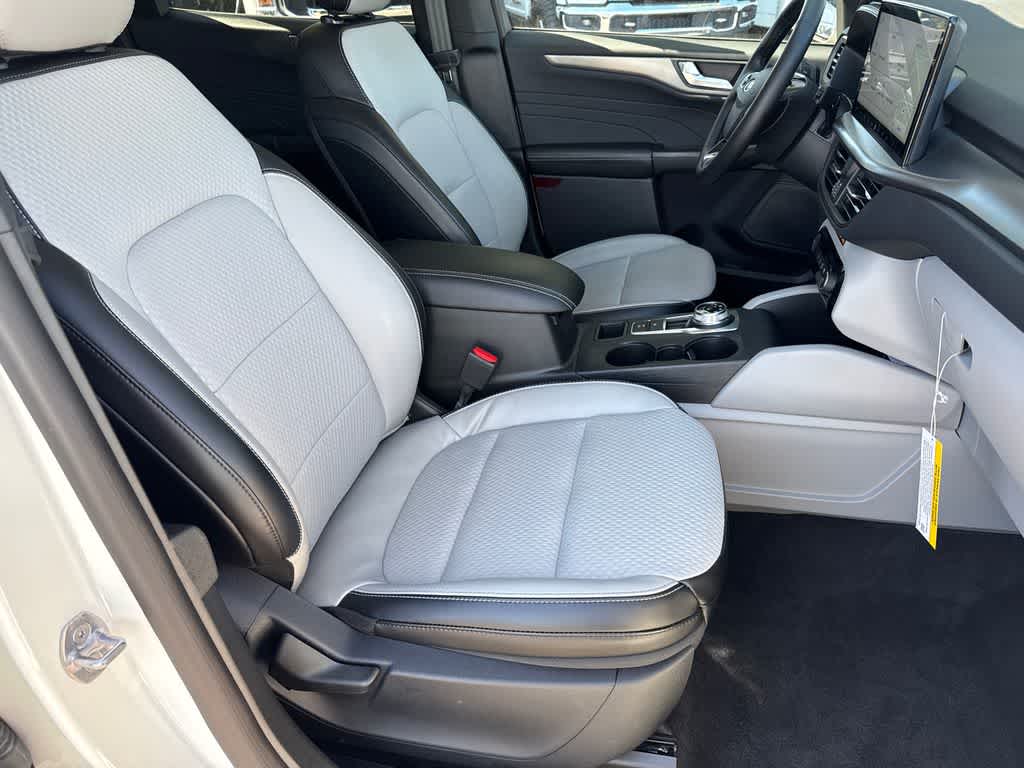 Thumbnail: 2024 Ford Escape - 12