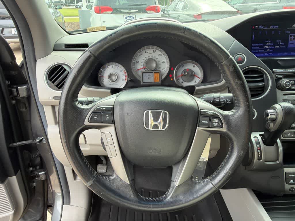 Thumbnail: 2013 Honda Pilot - 22