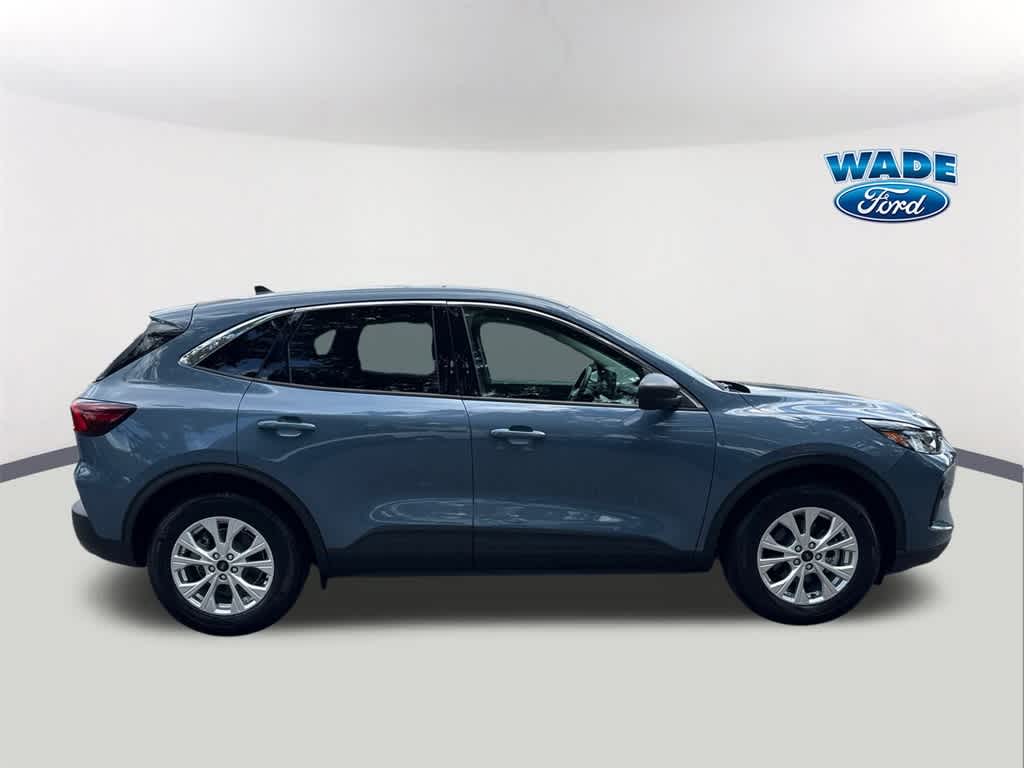 Thumbnail: 2024 Ford Escape - 4