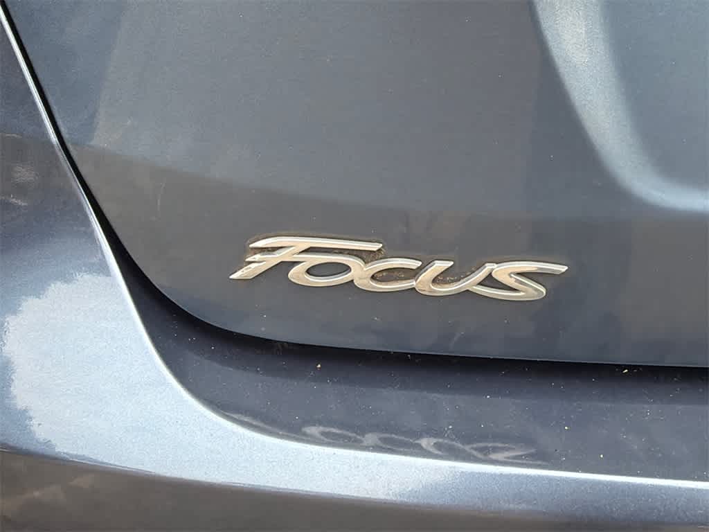 Thumbnail: 2018 Ford Focus - 10