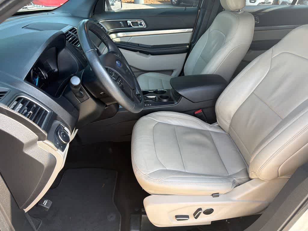 Thumbnail: 2018 Ford Explorer - 10
