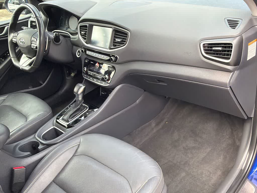 Thumbnail: 2019 Hyundai Ioniq - 13