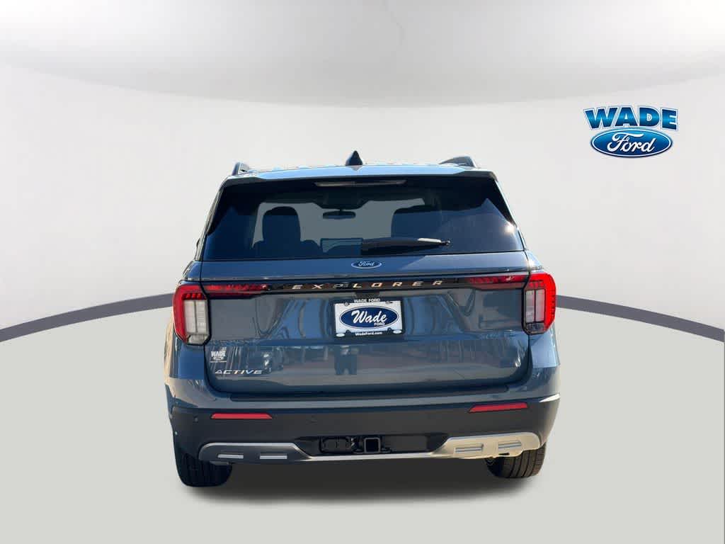 Thumbnail: 2026 Ford Explorer - 6