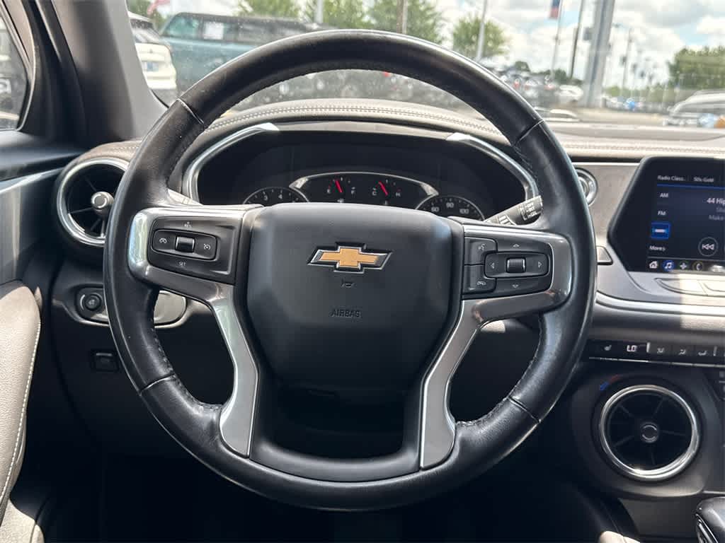 Thumbnail: 2020 Chevrolet Blazer - 21