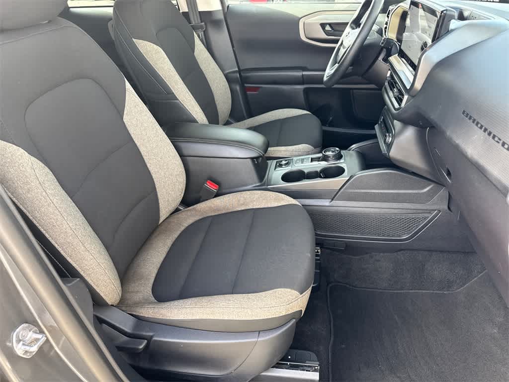 Thumbnail: 2025 Ford Bronco Sport - 12