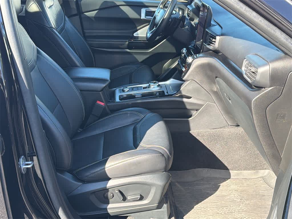 Thumbnail: 2023 Ford Explorer - 12