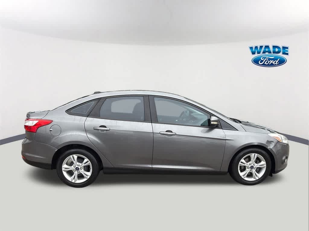 Thumbnail: 2013 Ford Focus - 4