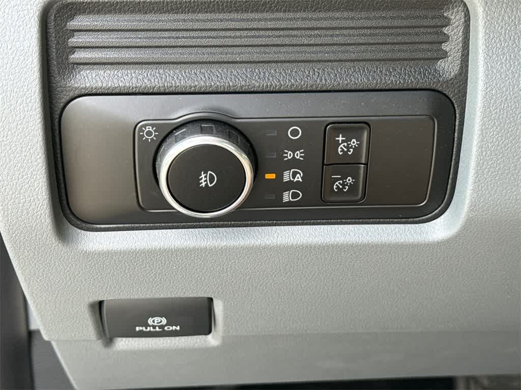 Thumbnail: 2023 Ford F-350 - 25