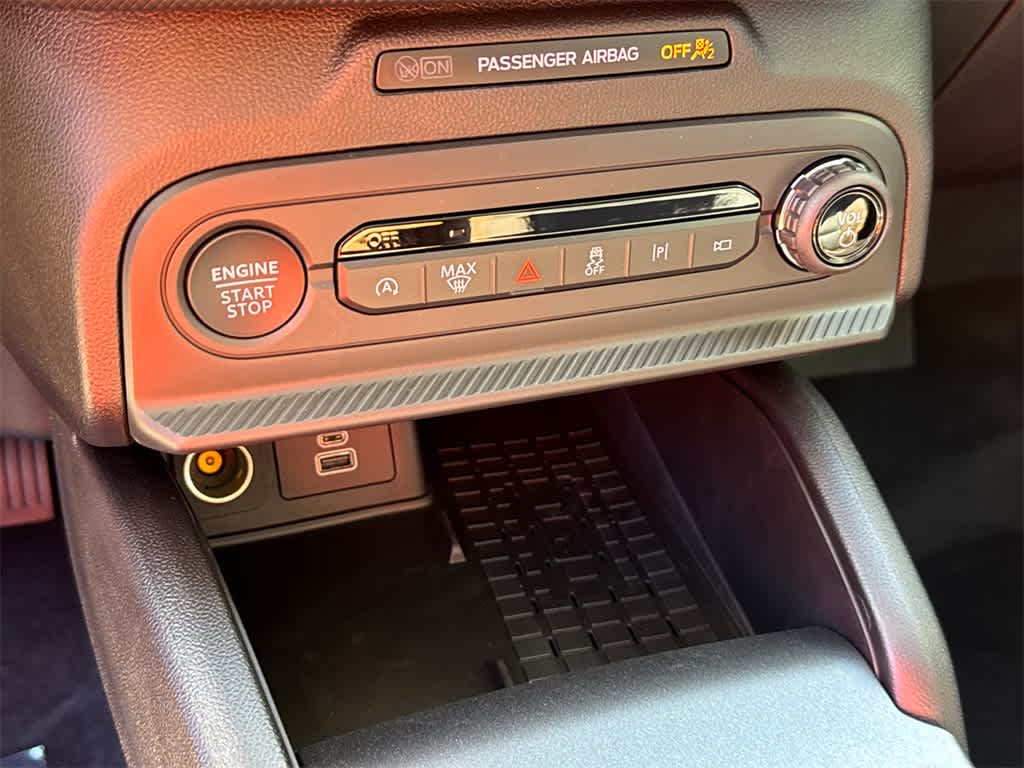 Thumbnail: 2025 Ford Bronco Sport - 24