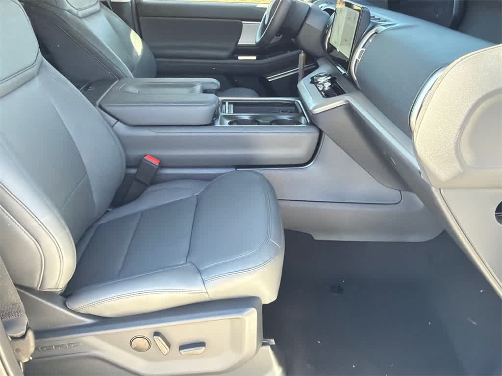 Thumbnail: 2026 Ford Expedition MAX - 12