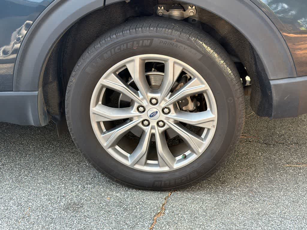 Thumbnail: 2022 Ford Explorer - 7