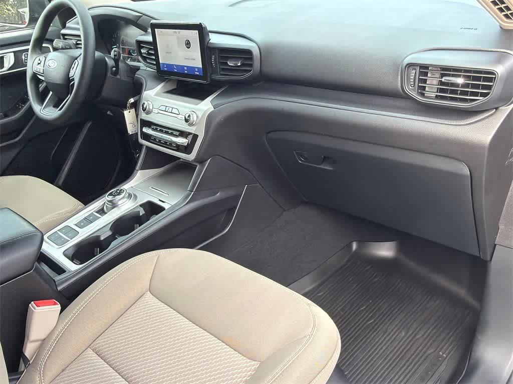 Thumbnail: 2024 Ford Explorer - 13