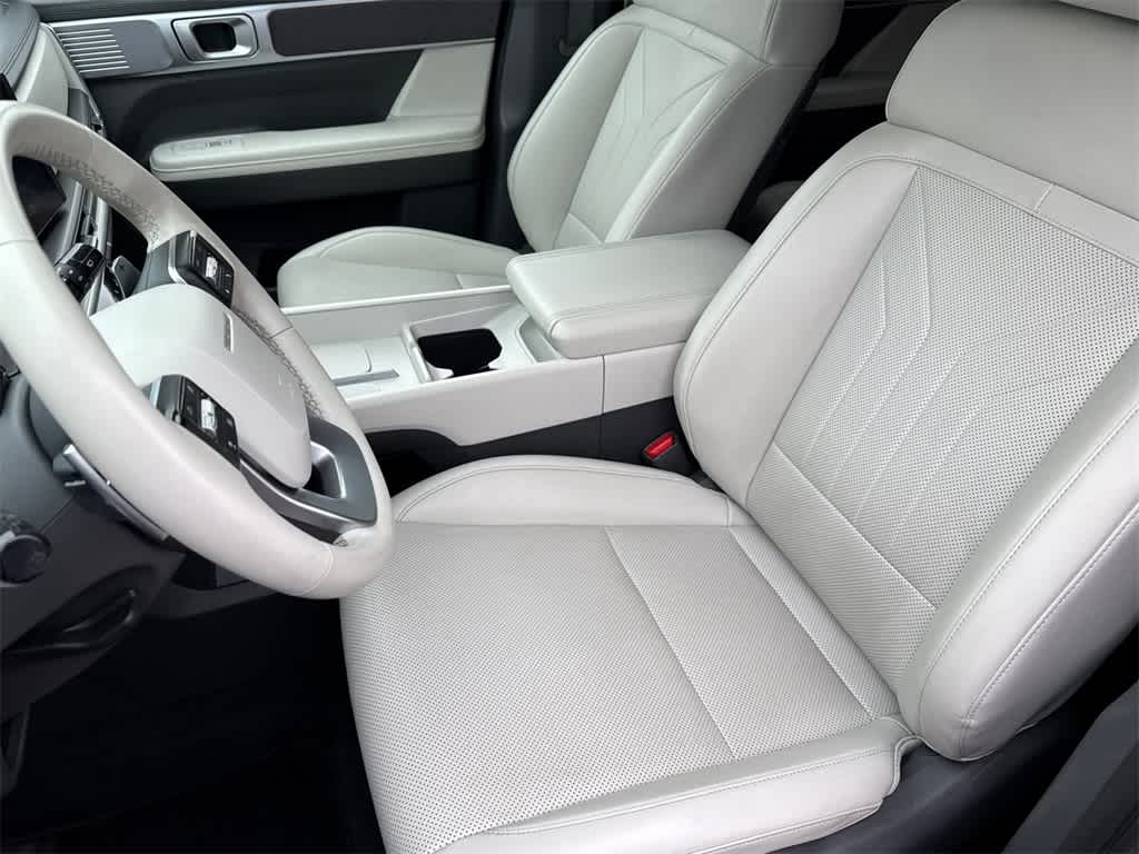 Thumbnail: 2024 Hyundai Santa Fe - 12