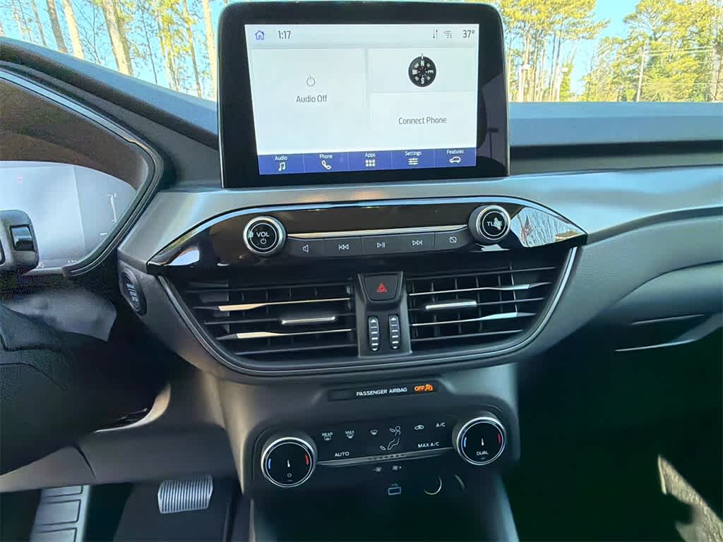 Thumbnail: 2023 Ford Escape - 26