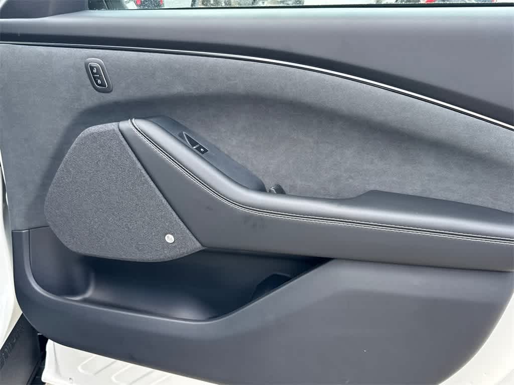 Thumbnail: 2025 Ford Mustang Mach-E - 13