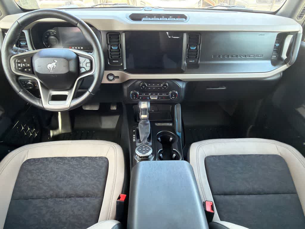 Thumbnail: 2022 Ford Bronco - 17