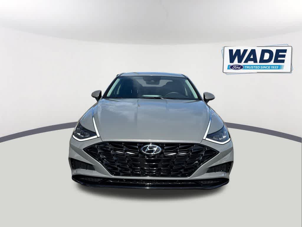 Thumbnail: 2023 Hyundai Sonata - 2