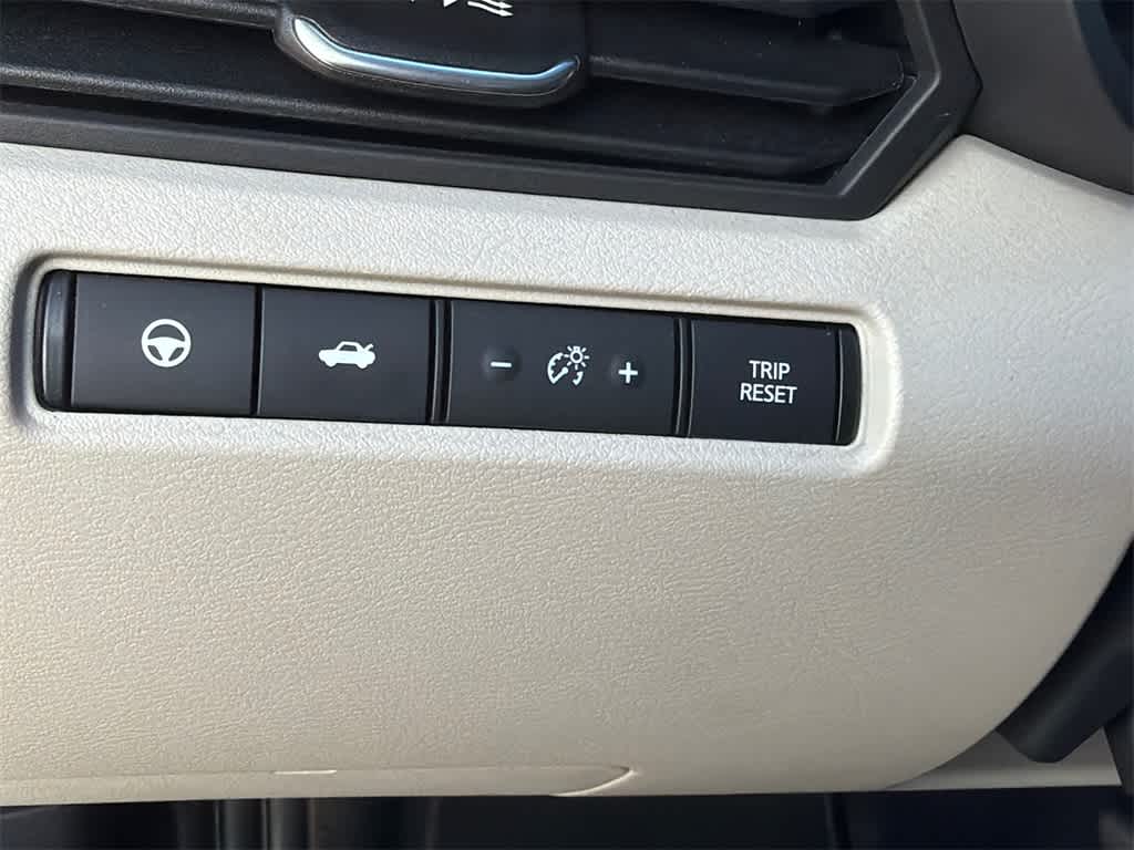 Thumbnail: 2023 Nissan Altima - 29