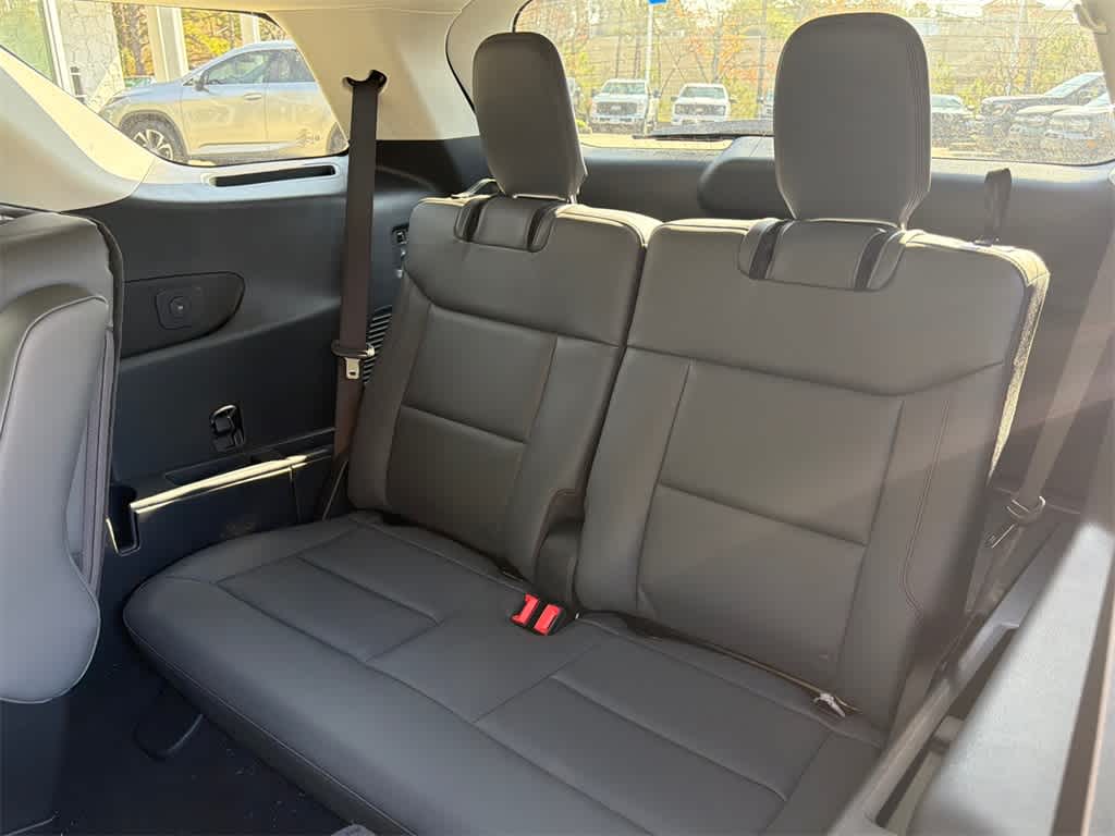 Thumbnail: 2026 Ford Explorer - 19