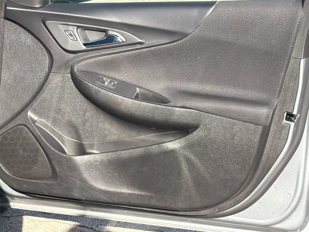 Thumbnail: 2023 Chevrolet Malibu - 13