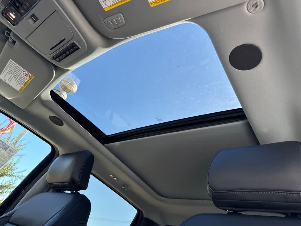 Thumbnail: 2026 Ford F-350 - 33