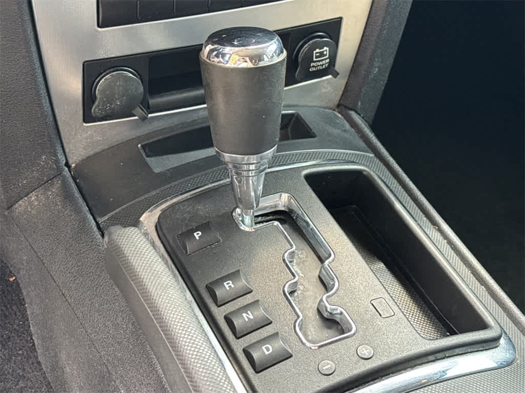 Thumbnail: 2008 Jeep Commander - 30