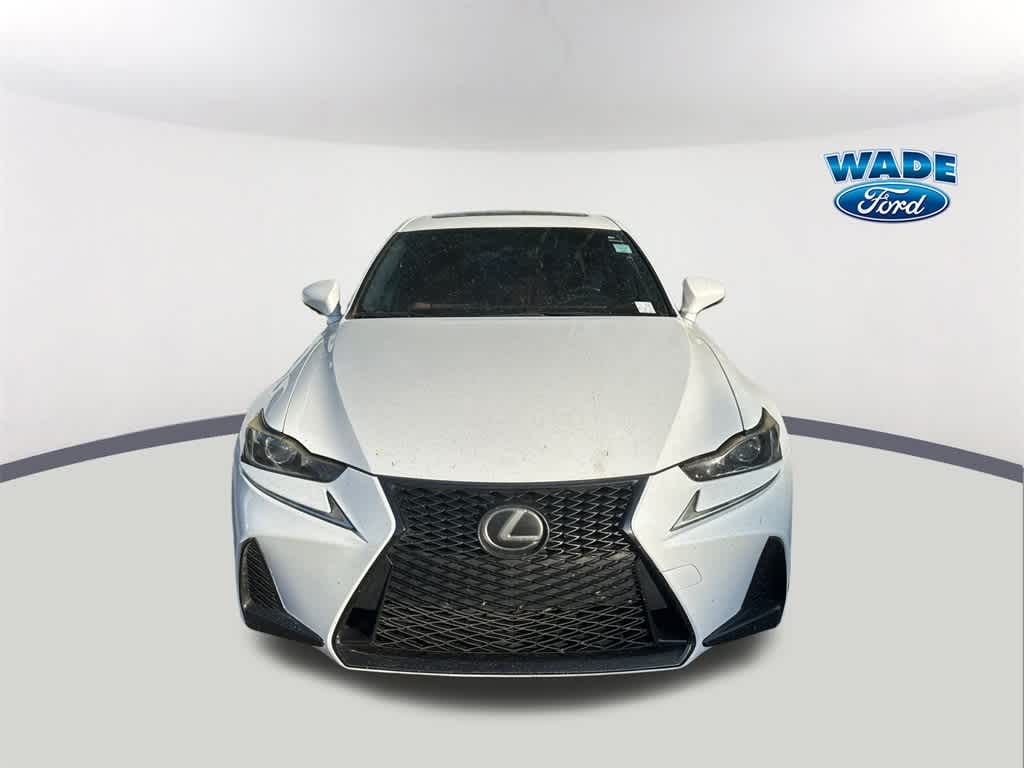 Thumbnail: 2017 Lexus IS - 2