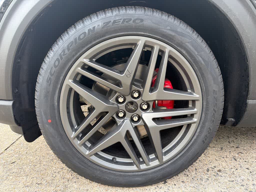 Thumbnail: 2026 Ford Explorer - 9