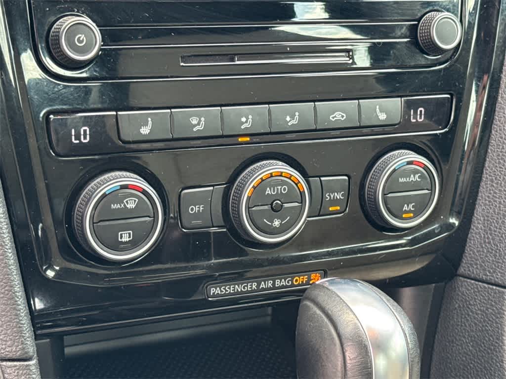 Thumbnail: 2020 Volkswagen Passat - 28