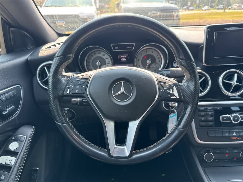 Thumbnail: 2014 Mercedes-Benz CLA - 20