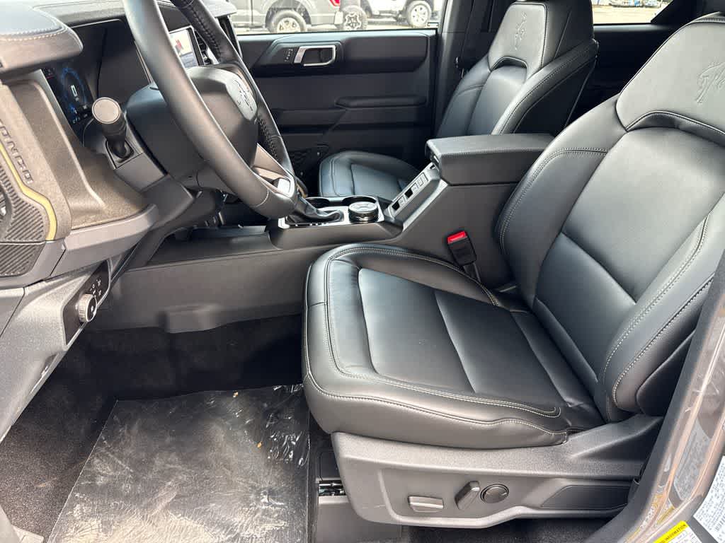 Thumbnail: 2025 Ford Bronco - 10