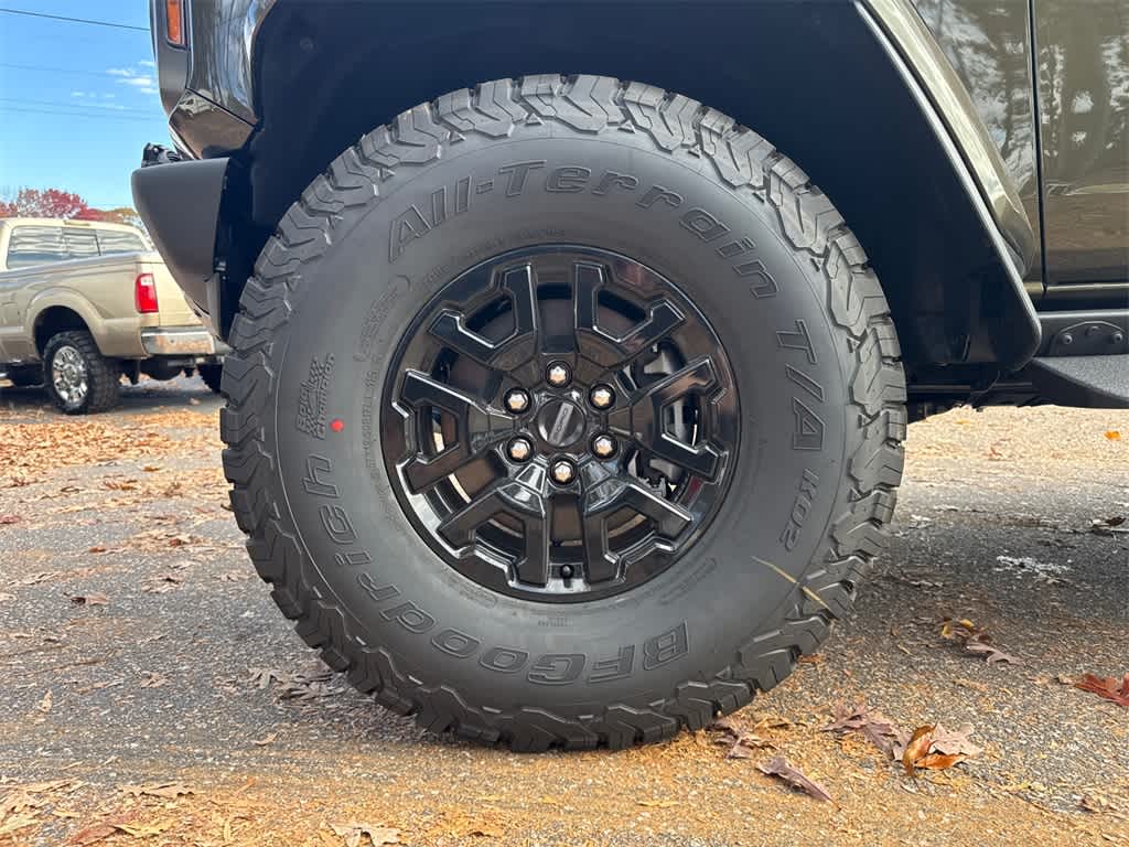 Thumbnail: 2025 Ford Bronco - 9