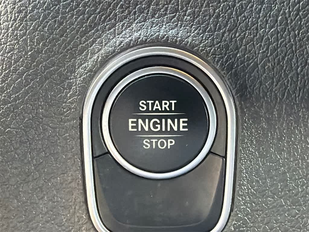 Thumbnail: 2025 Mercedes-Benz Sprinter - 22