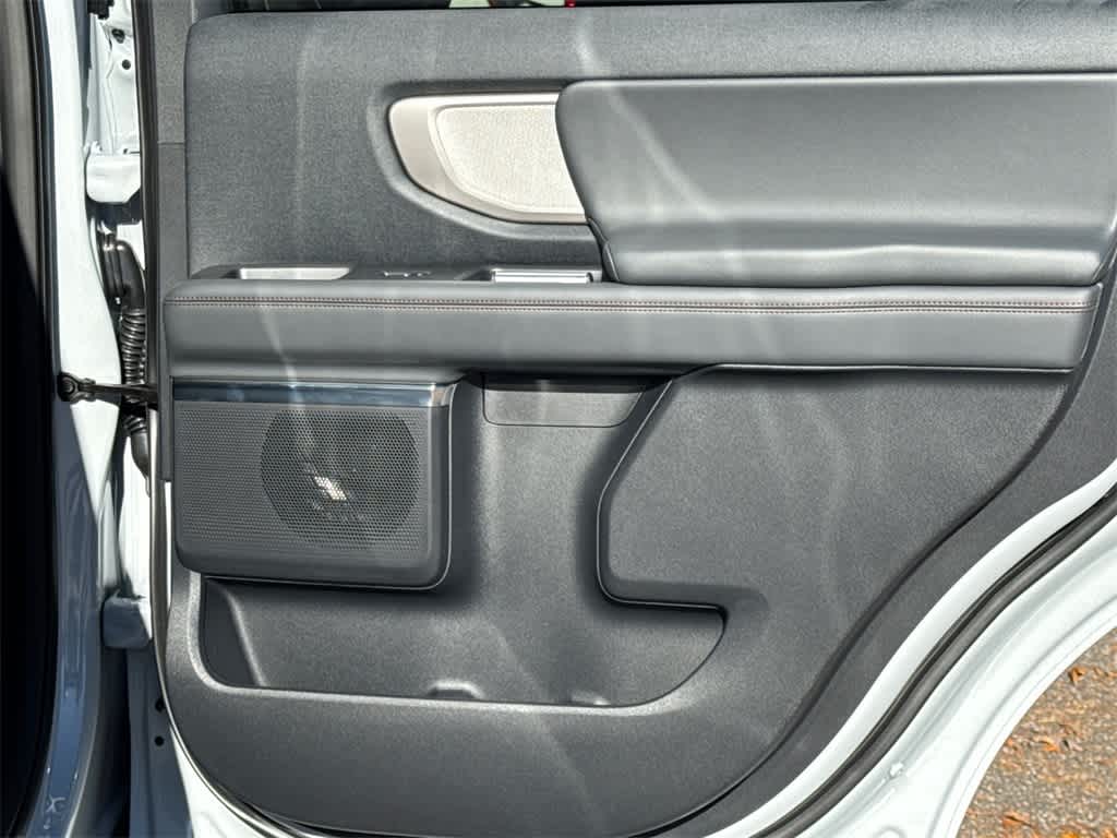 Thumbnail: 2025 Ford Expedition - 15