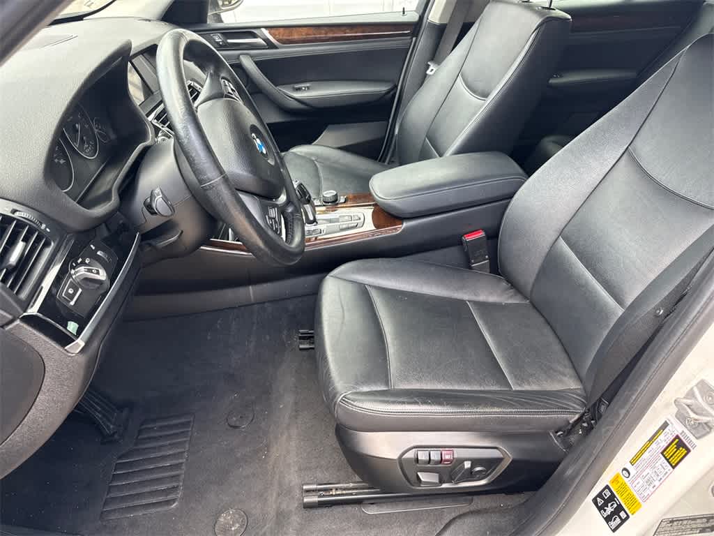 Thumbnail: 2017 BMW X3 - 10